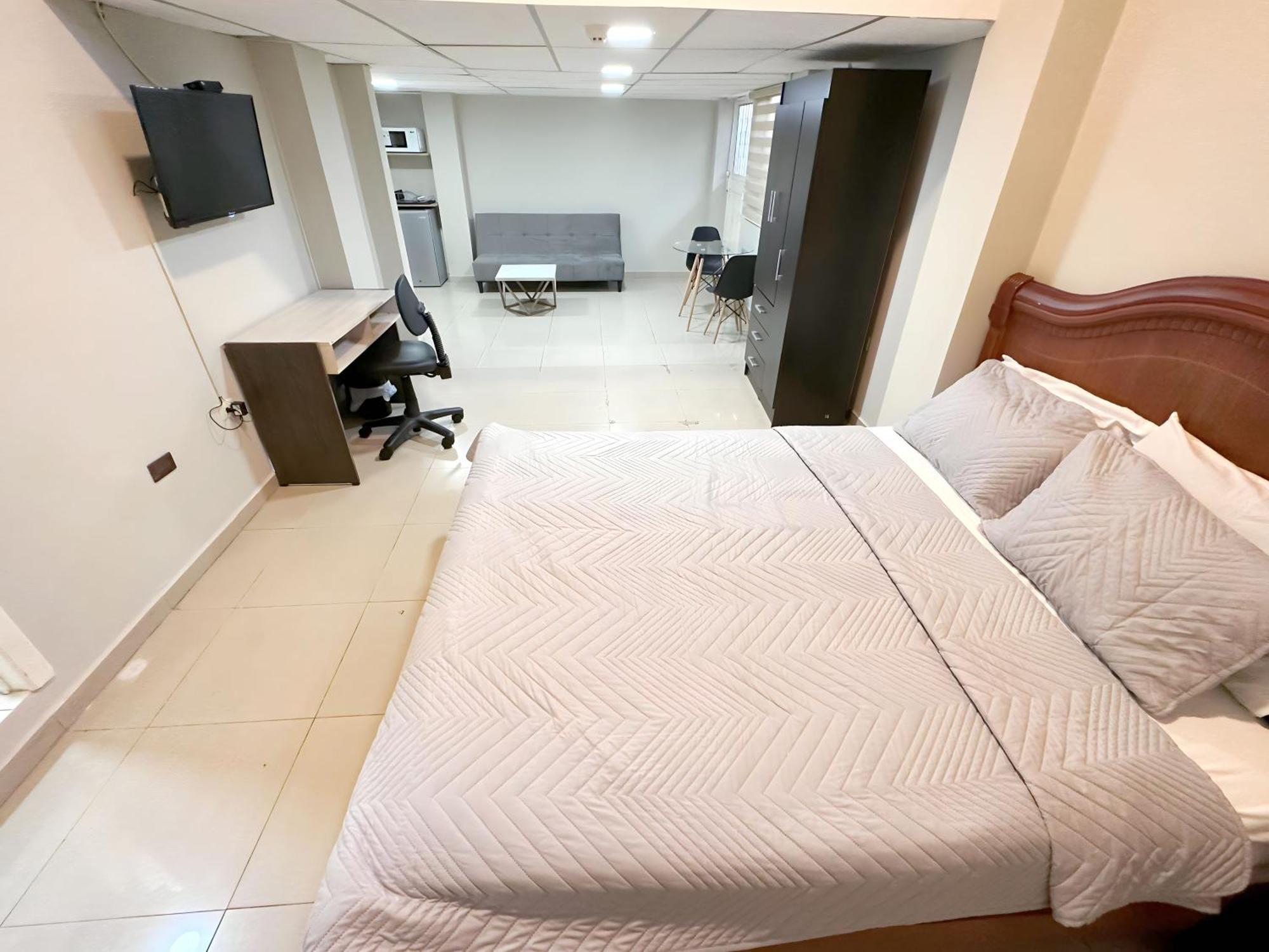 Hostal Posada Del Sol Guayaquil Bagian luar foto